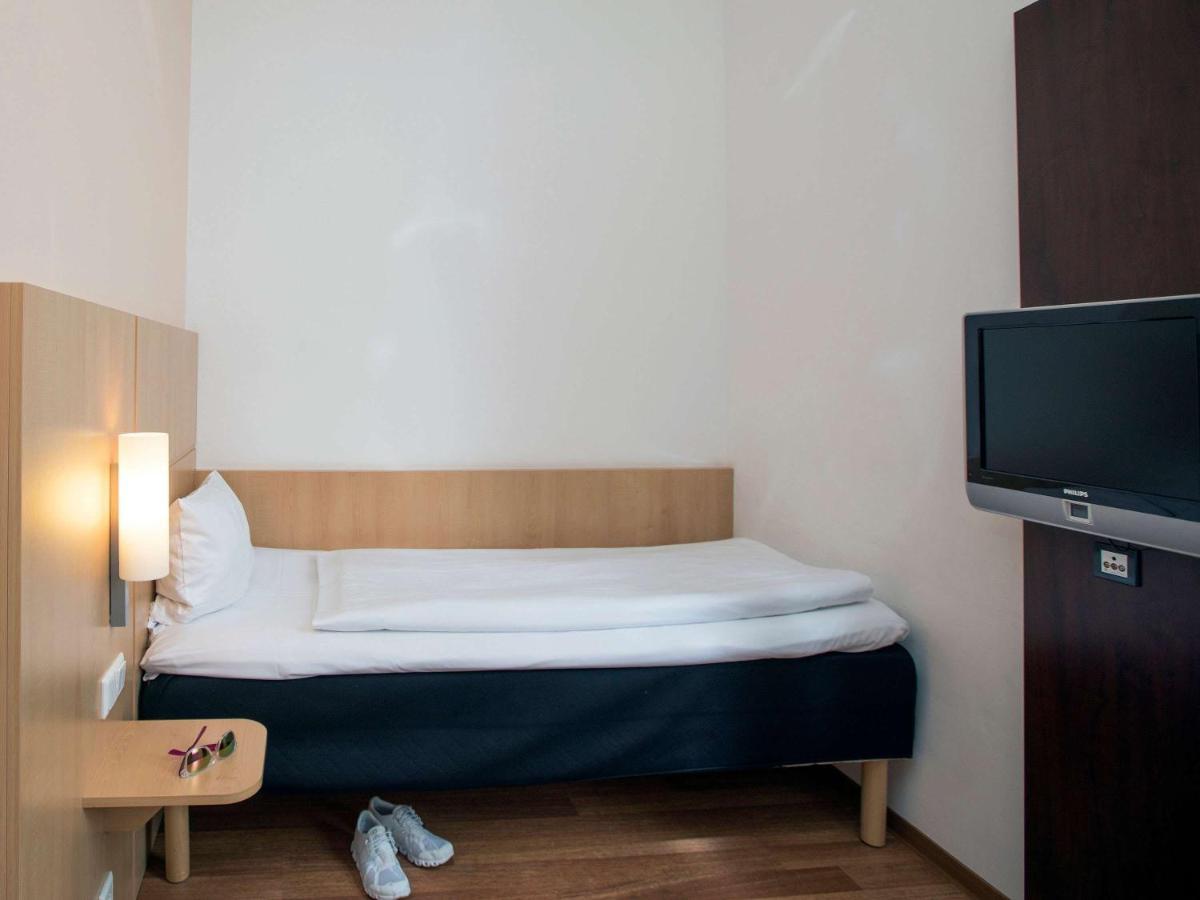Ibis Berlin City Sued Dış mekan fotoğraf